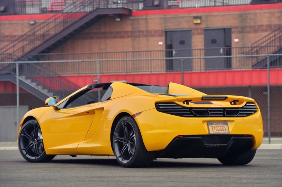  McLaren MP4-12C Spyder 2012 года  (фото 147 из 270)